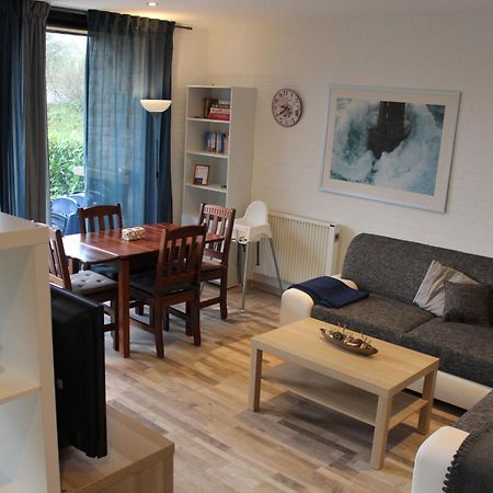 Schoenes Ferienhaus In Tossens Mit Schoenem Garten Butjadingen Exteriér fotografie